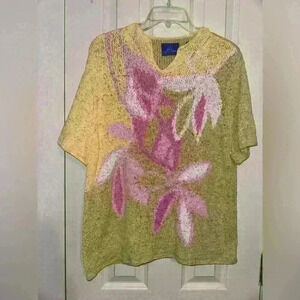 JH Collectibles Short Sleeve Sweater Size XL